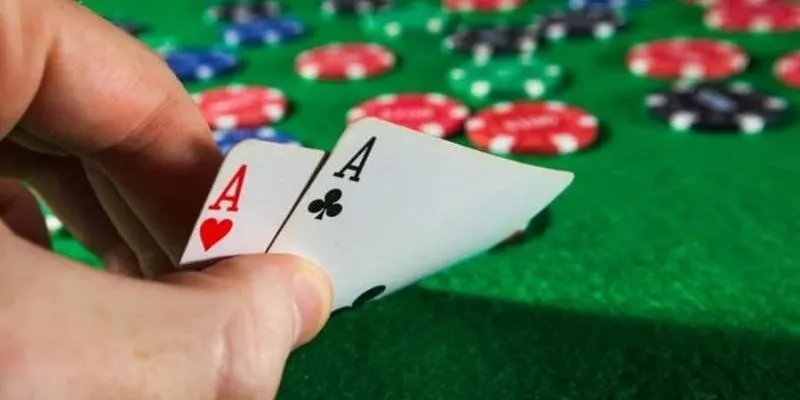 Luật chơi xì dách và khái niệm xì bàn tại trang chủ Go88